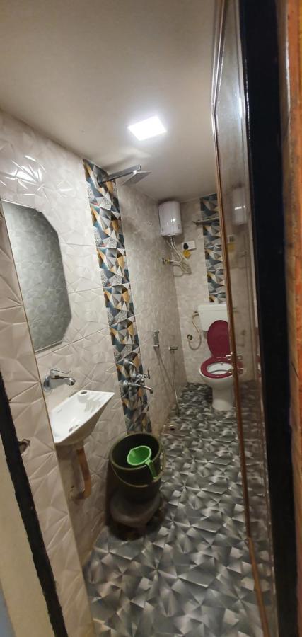 Hotel Krishna Ahmedabad Luaran gambar